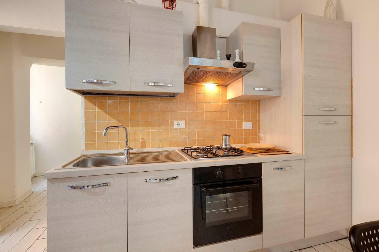 Appuntamento A Ponte Vecchio Apartment Florence Luaran gambar